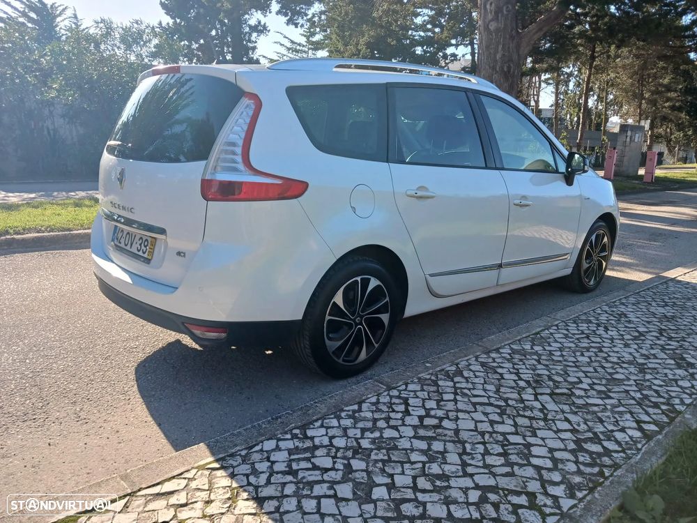 Renault Grand Scénic 1.5 dCi Bose Edition SS - 13