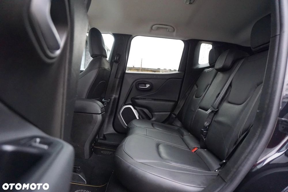 Jeep Renegade 1.4 MultiAir DSG Limited - 36