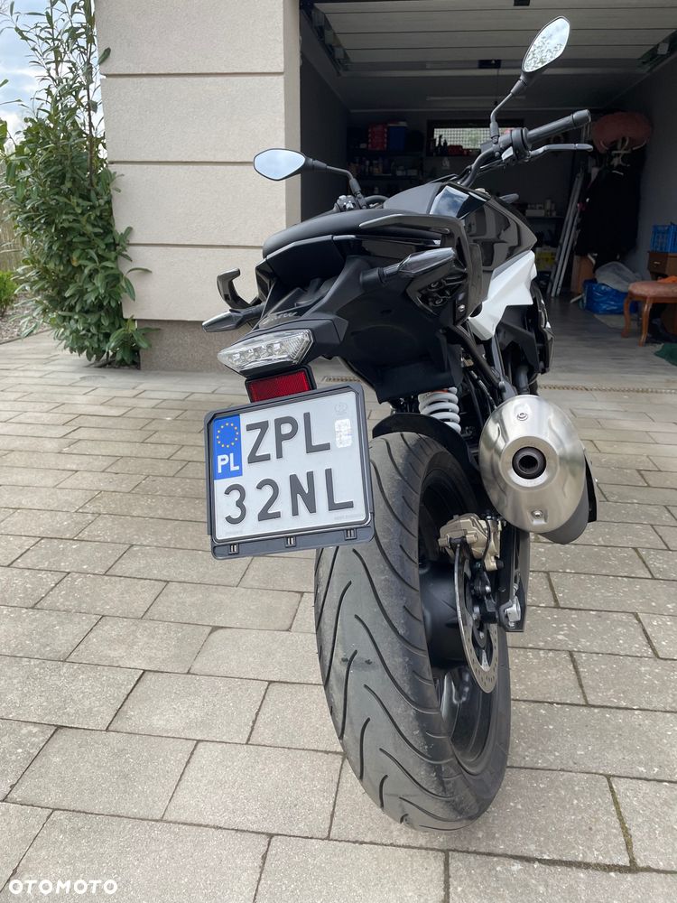 BMW G - 4
