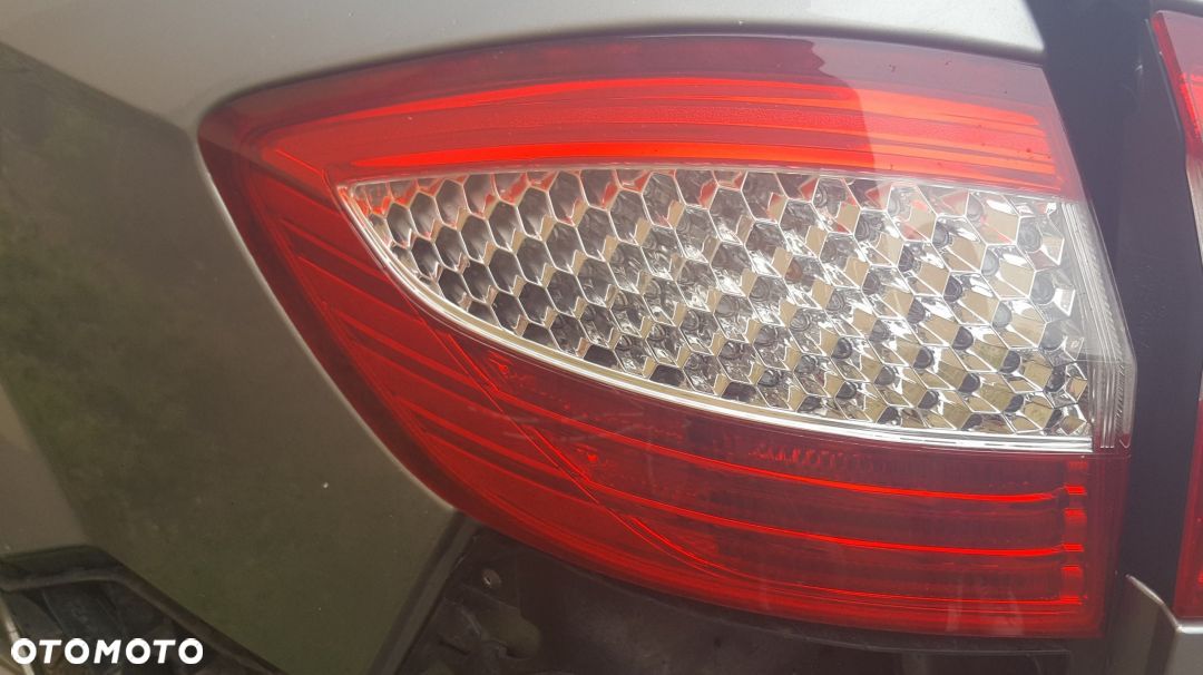 LAMPY TYŁ MONDEO MK4 KOMBI ORG.JAK NOWE - 1
