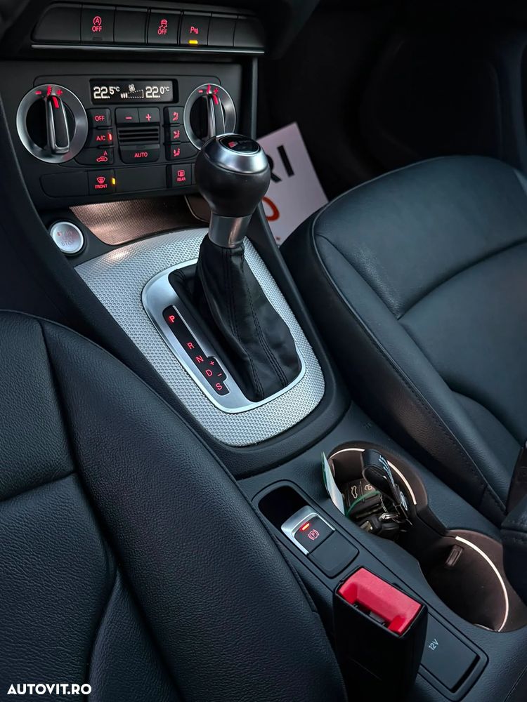Audi Q3 2.0 TDI Quattro S tronic - 12