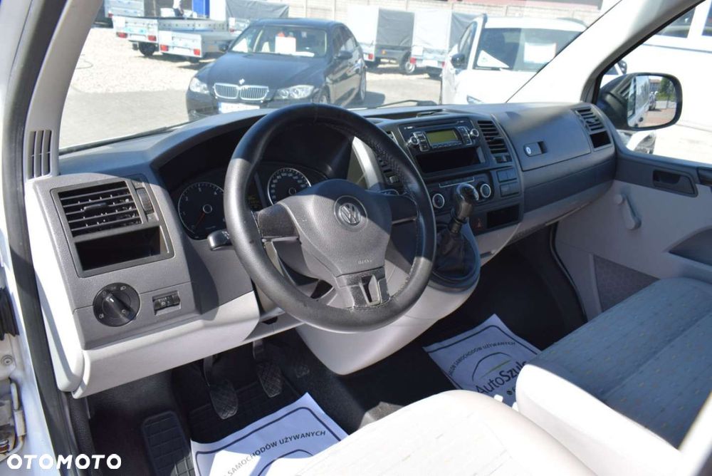 Volkswagen Transporter T5 - 17