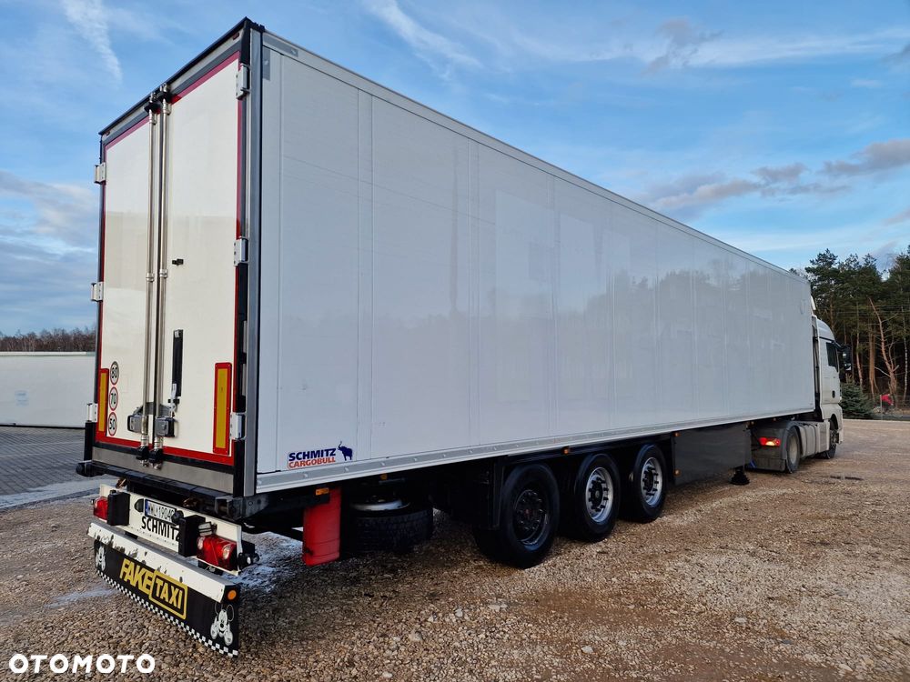 Schmitz Cargobull SCB - 3