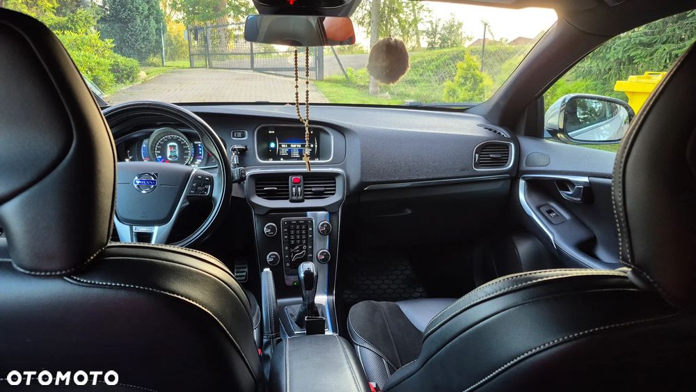 Volvo V40 D4 RDesign - 8