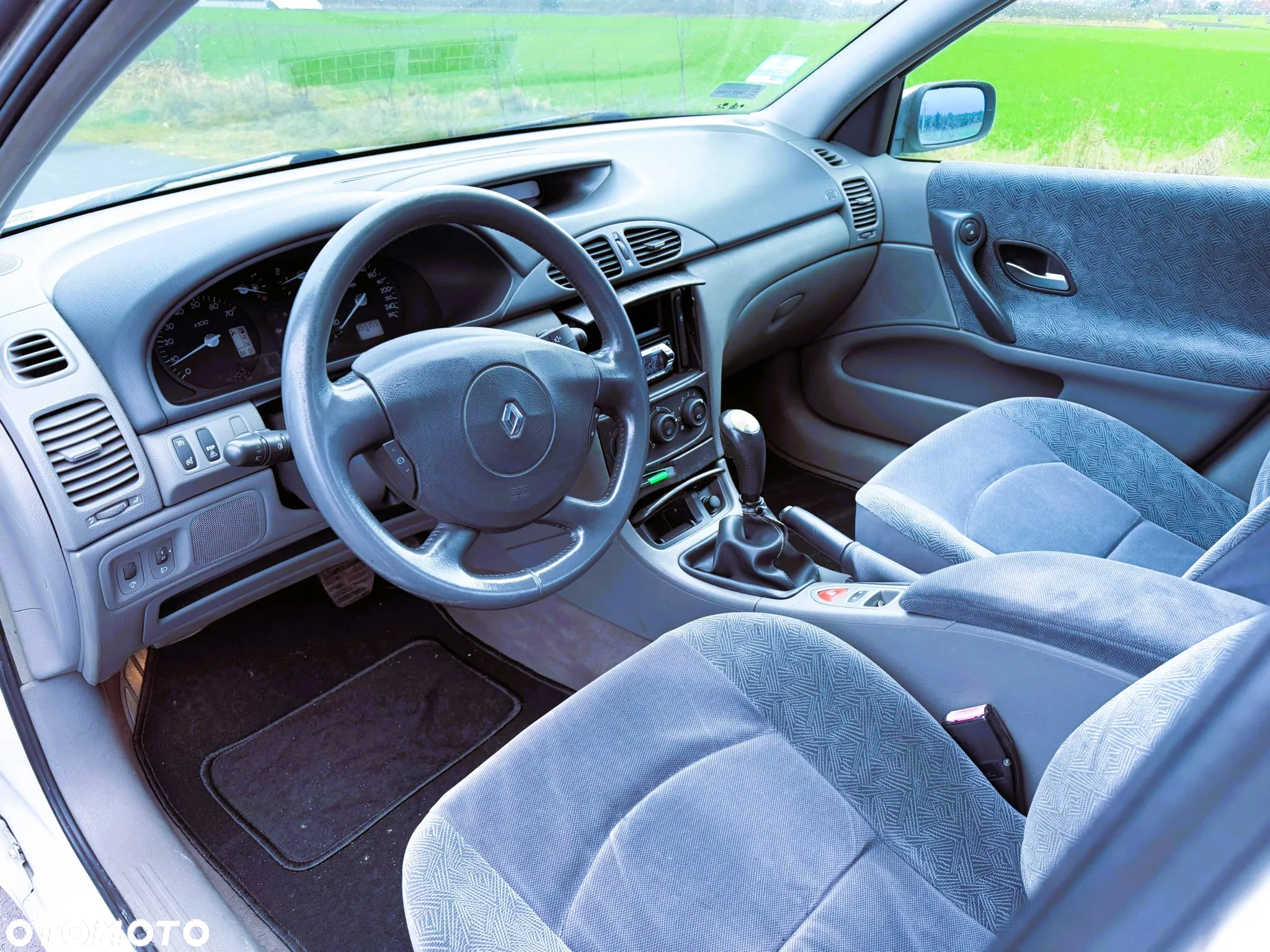 Renault Laguna 1.8 Automatik Dynamique - 15