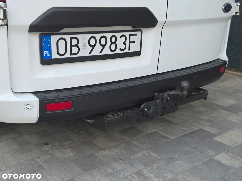 Ford TRANSIT CUSTOM - 12