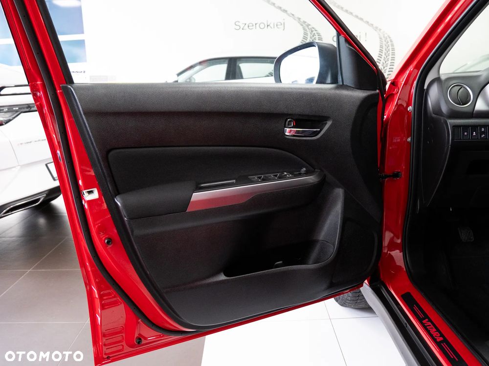 Suzuki Vitara 1.4 Boosterjet SHVS Premium 4WD - 13