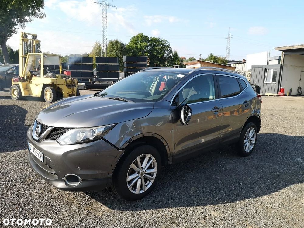 Nissan Qashqai 1.2 DIG-T N-Connecta EU6 - 8