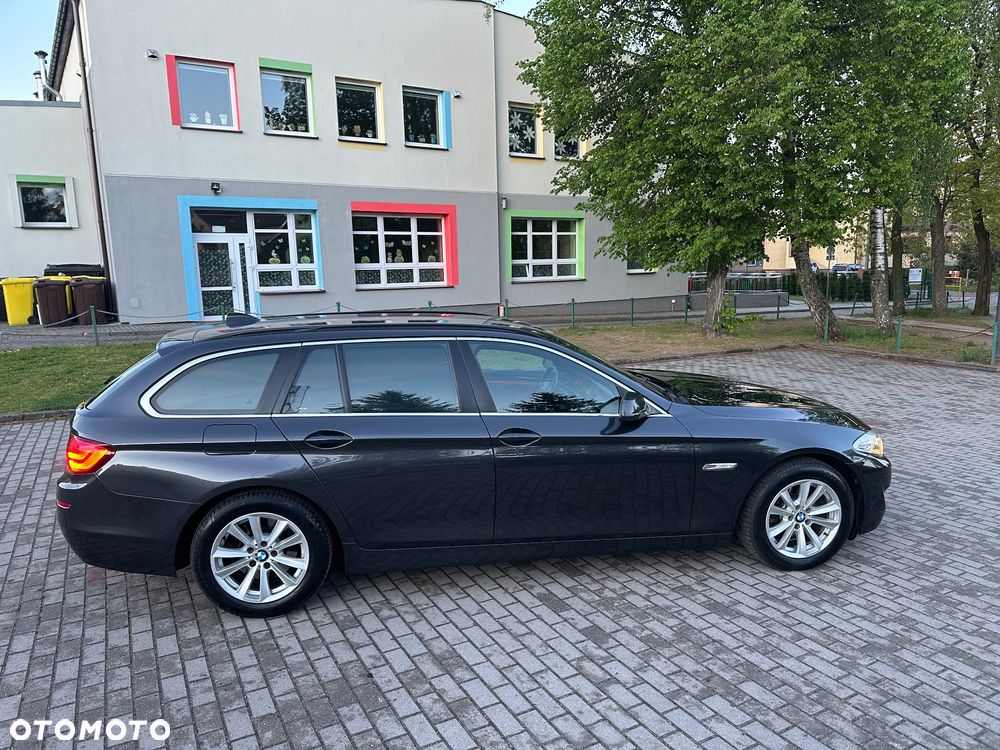 BMW 5 Series 2011 photo 5
