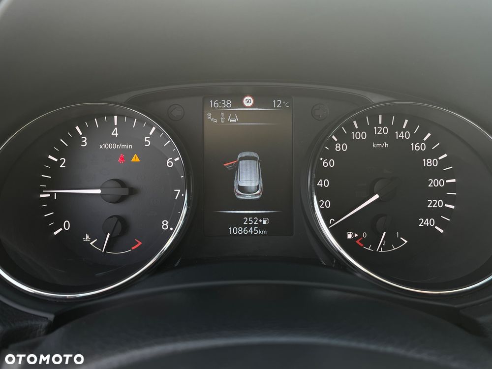 Nissan Qashqai 1.2 DIG-T N-Vision - 10
