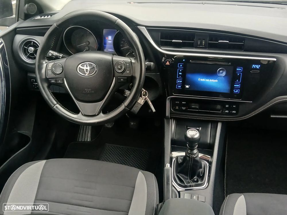 Toyota Auris Touring Sports 1.4 D-4D Exclusive+Navi - 22
