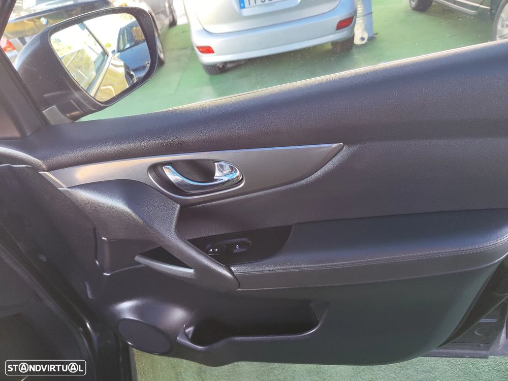 Nissan Qashqai 1.5 dCi Tekna Bose - 32