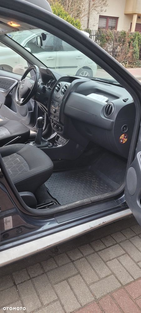 Dacia Duster 1.6 Laureate - 7