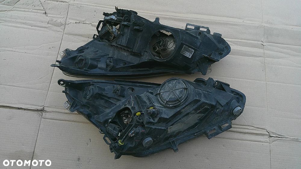 OPEL CORSA D LAMPA PRZEDNIA LEWA - 5