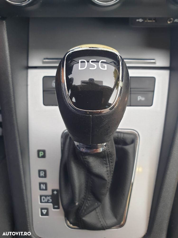 Skoda Octavia 1.6 TDI DSG Style - 30