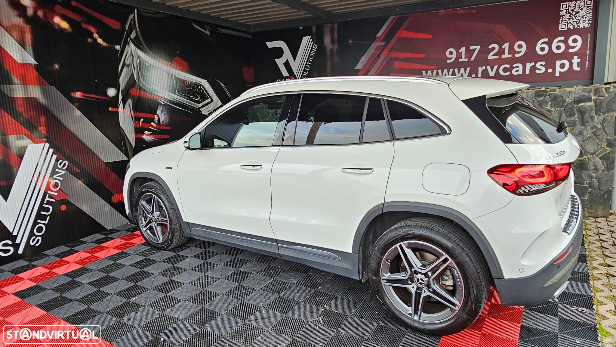 Mercedes-Benz GLA 250 e AMG Line - 58