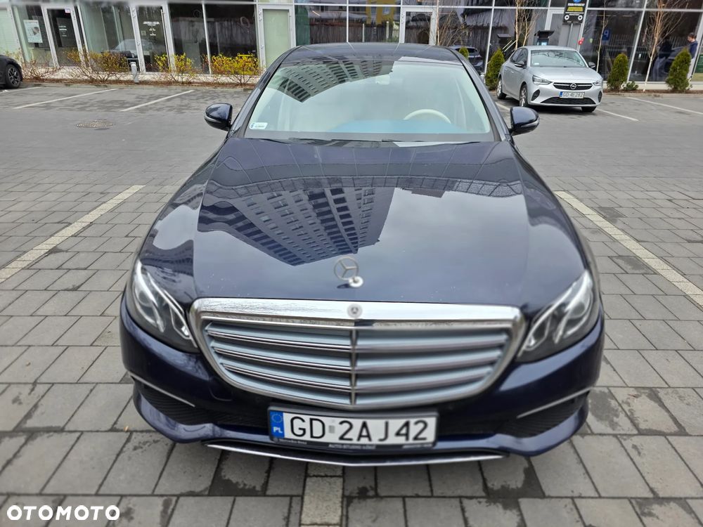 Mercedes-Benz Klasa E - 12