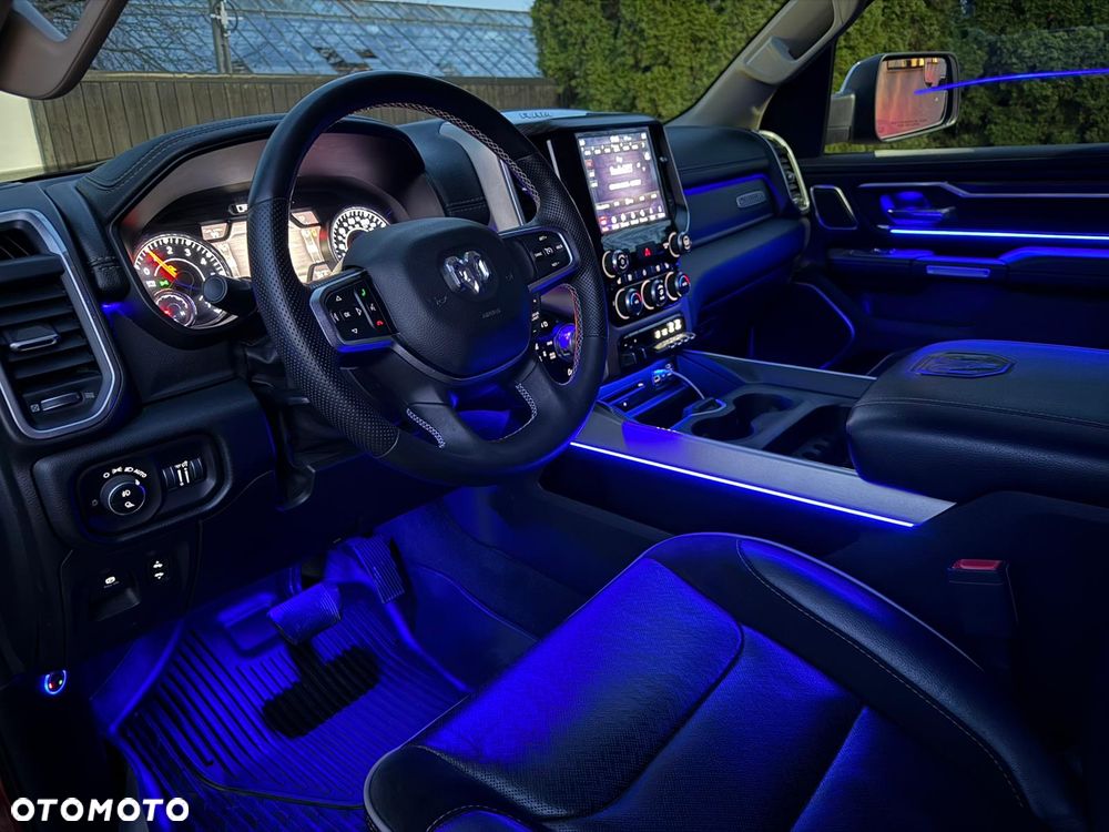 RAM 1500 Crew Cab Laramie - 28