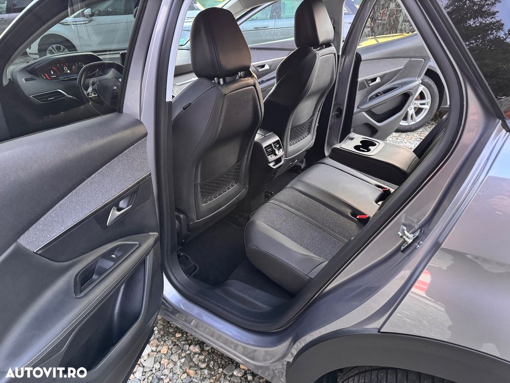 Peugeot 3008 1.5 BlueHDI S&S GT-Line - 15