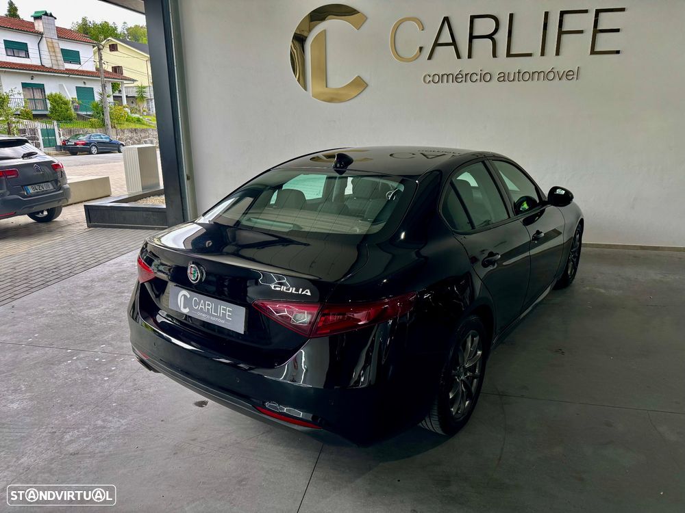Alfa Romeo Giulia 2.2 D Super - 5