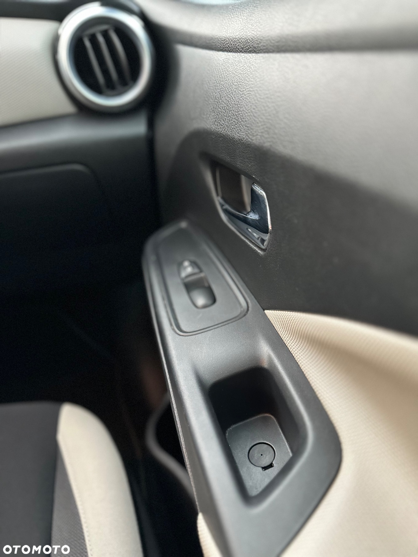 Nissan Micra 0.9 IG-T N-Connecta - 26