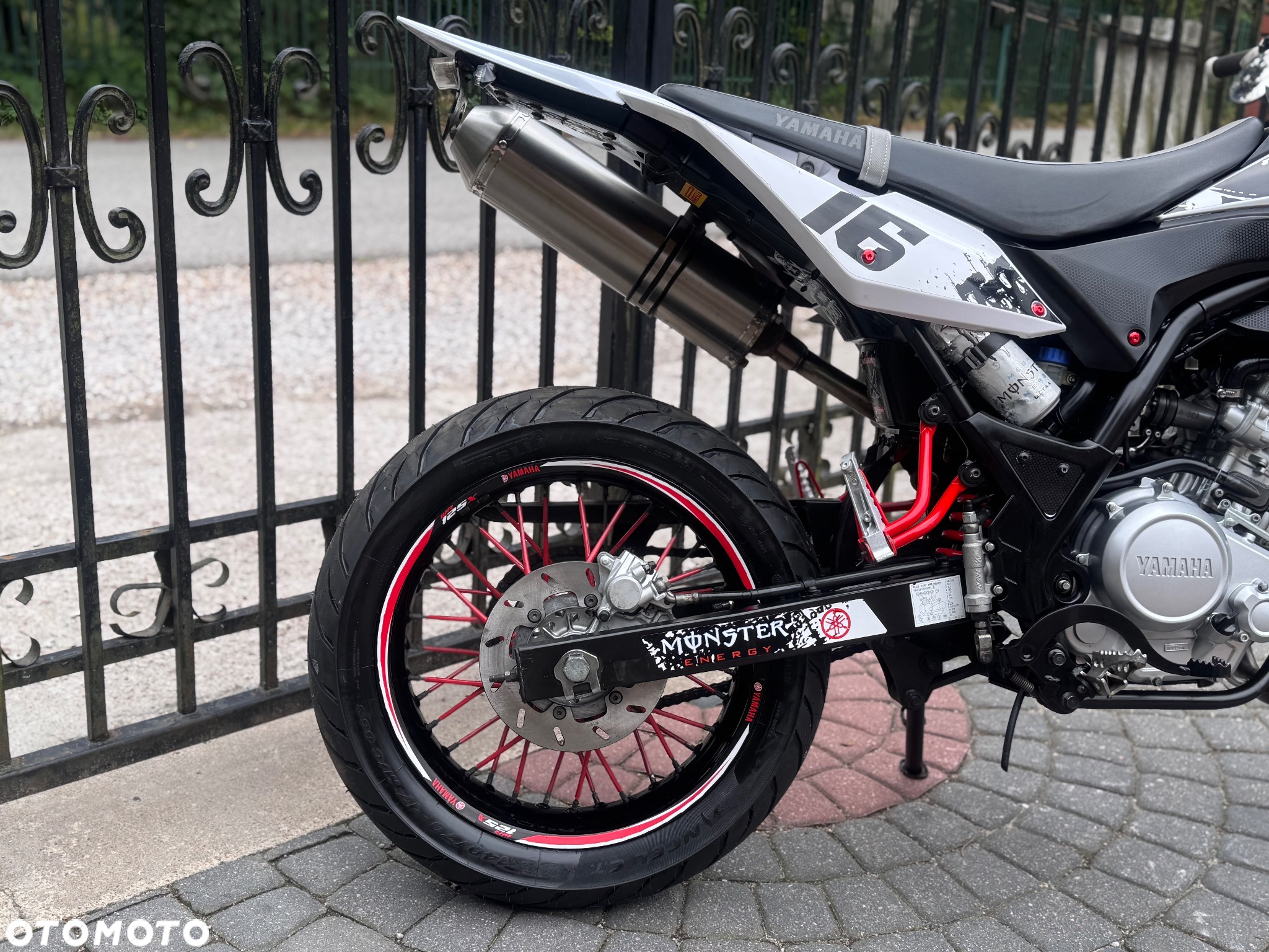 Yamaha WR - 9