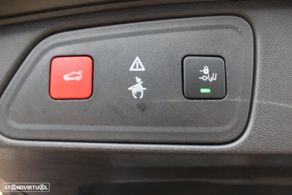 Peugeot 3008 1.5 BlueHDi GT Line EAT8 - 5