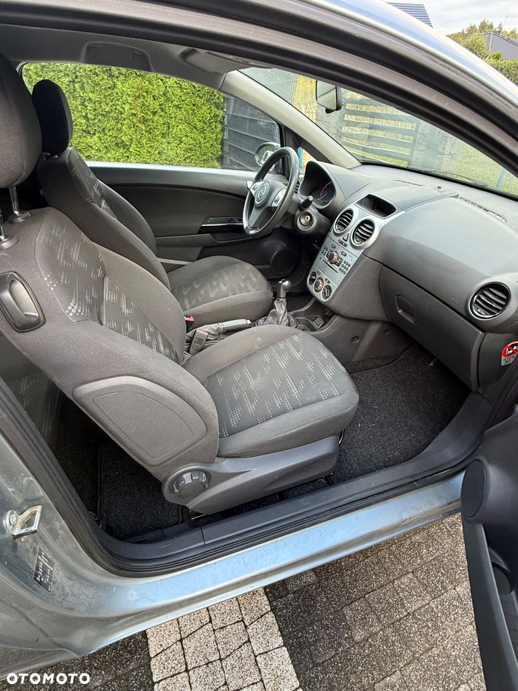 Opel Corsa 1.2 16V (ecoFLEX) Color Edition - 17