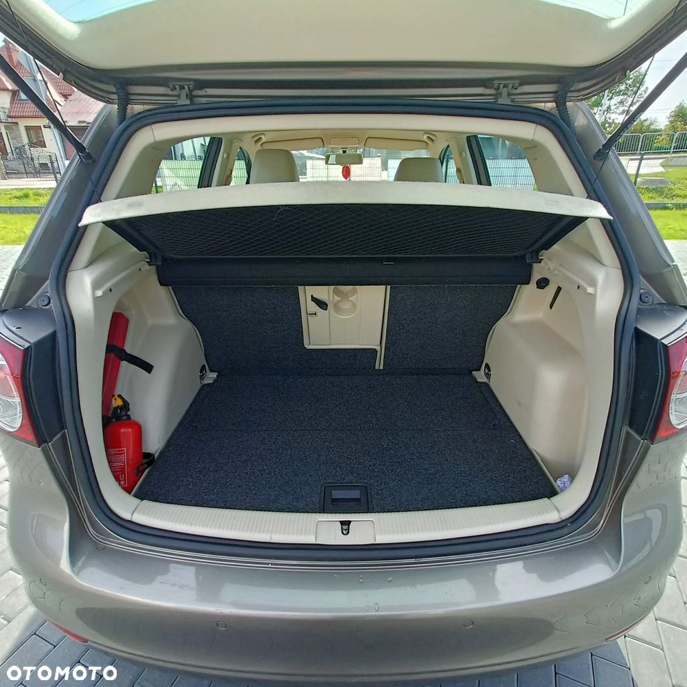 Volkswagen Golf - 18