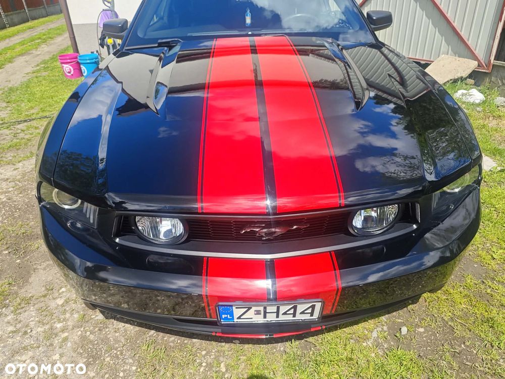 Ford Mustang - 2