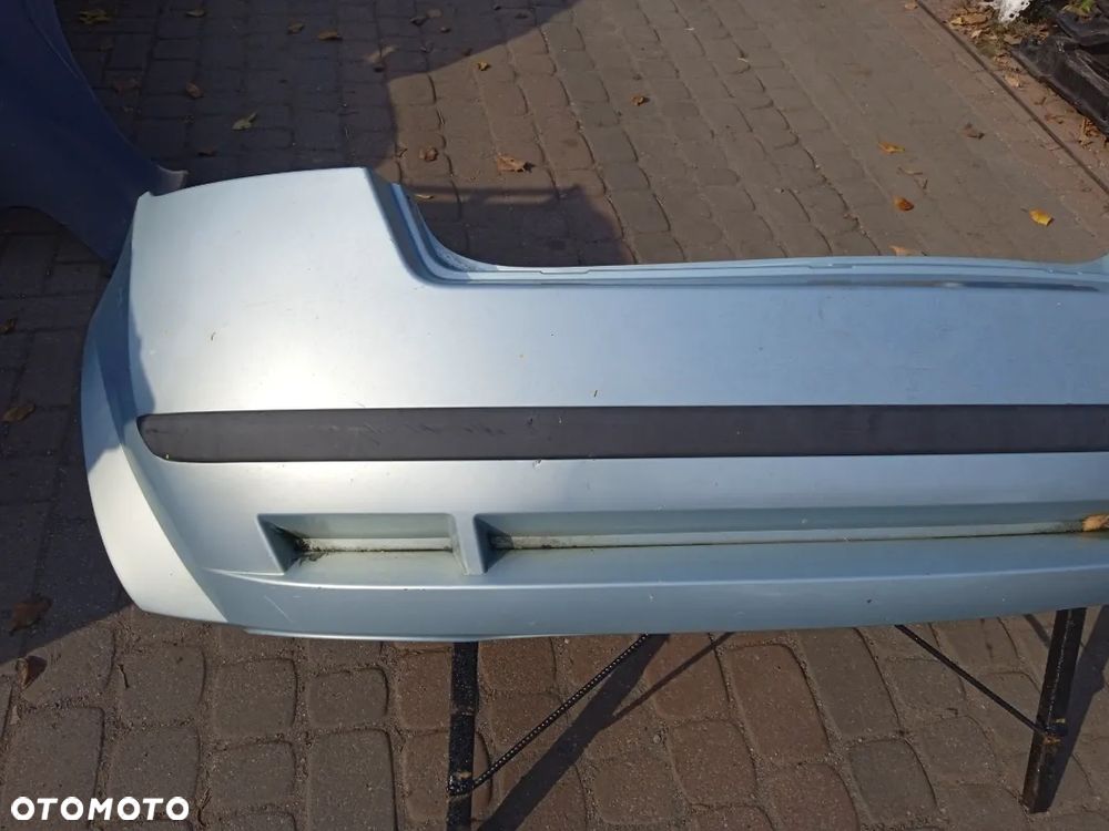 ZDERZAK TYLNY FIAT STILO 3D 3-DRZWI - 2