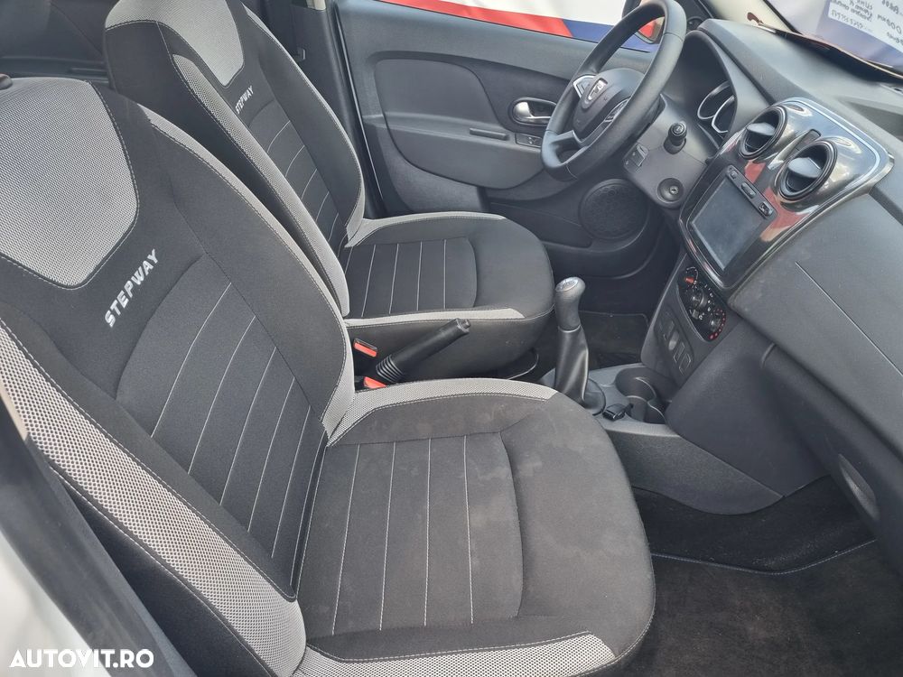 Dacia Sandero 0.9 90CP Stepway - 22