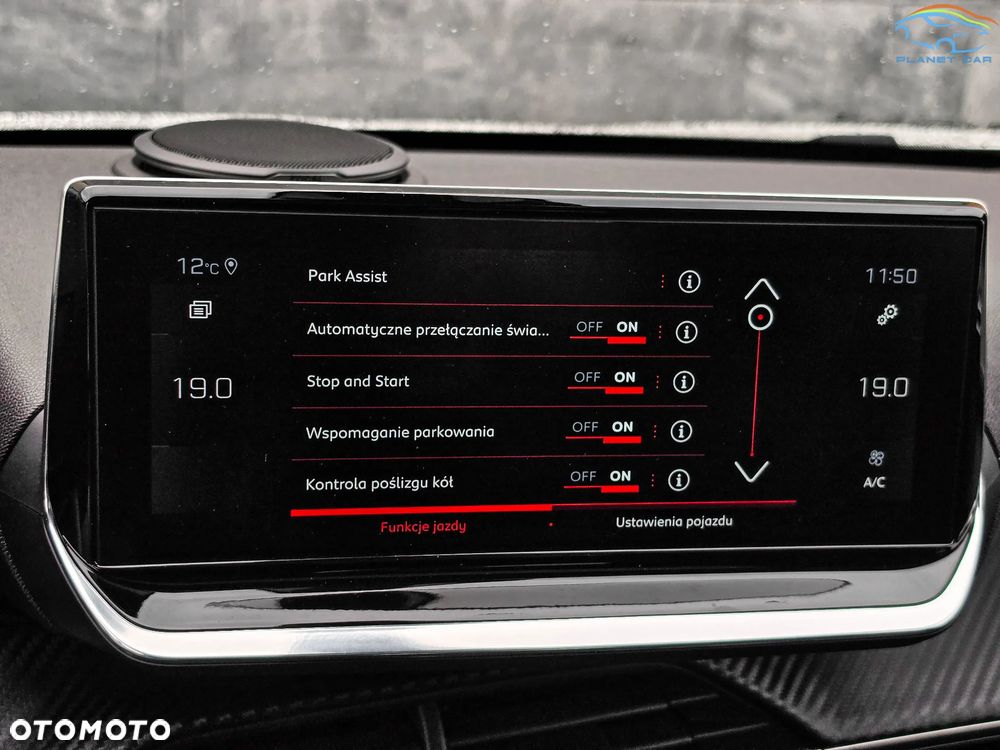 Peugeot 2008 PureTech 130 EAT8 GT - 35