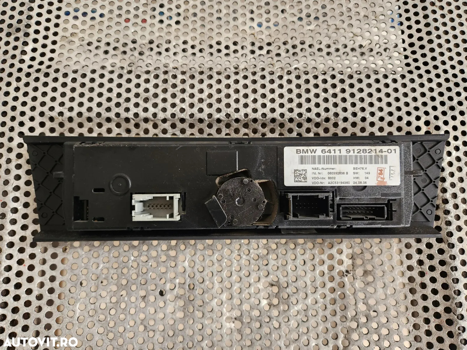 Panou Modul Display Clima Dublu Climatronic Bmw E90 E91 E92 Cod  - Dezmembrari Arad - 6