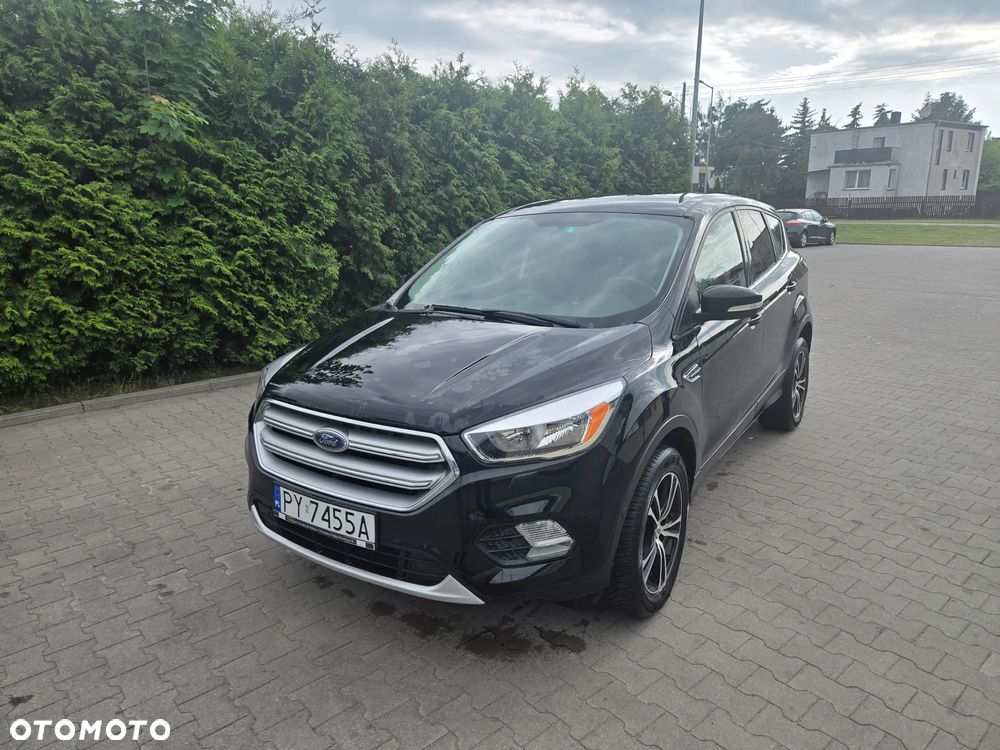 Ford Kuga 1.5 EcoBoost 2x4 Trend - 1