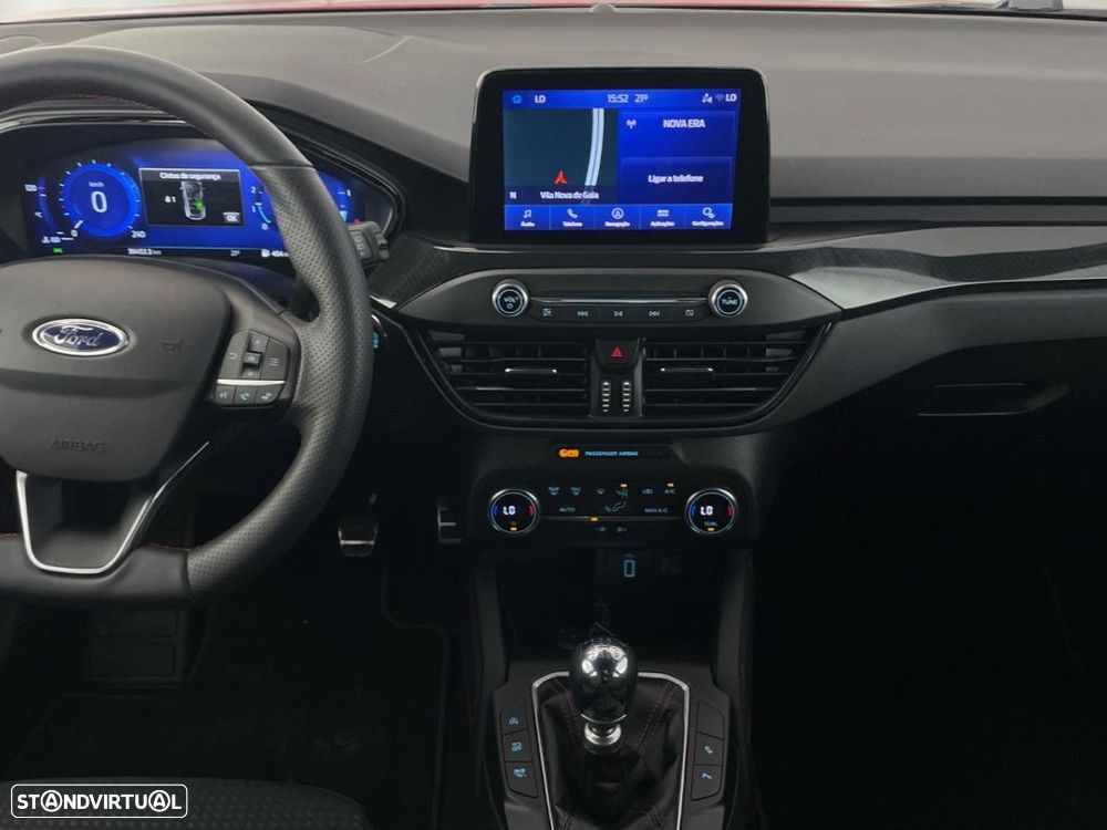 Ford Focus 1.0 EcoBoost ST-Line - 15