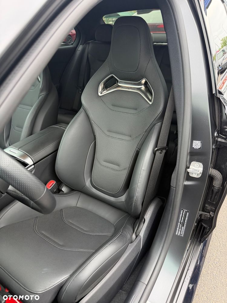 Mercedes-Benz Klasa C AMG 63 S E Performance PHEV 4-Matic - 12