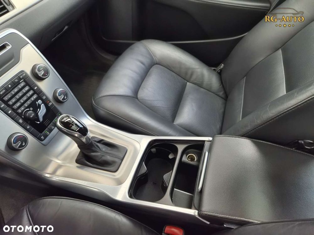Volvo V70 - 32