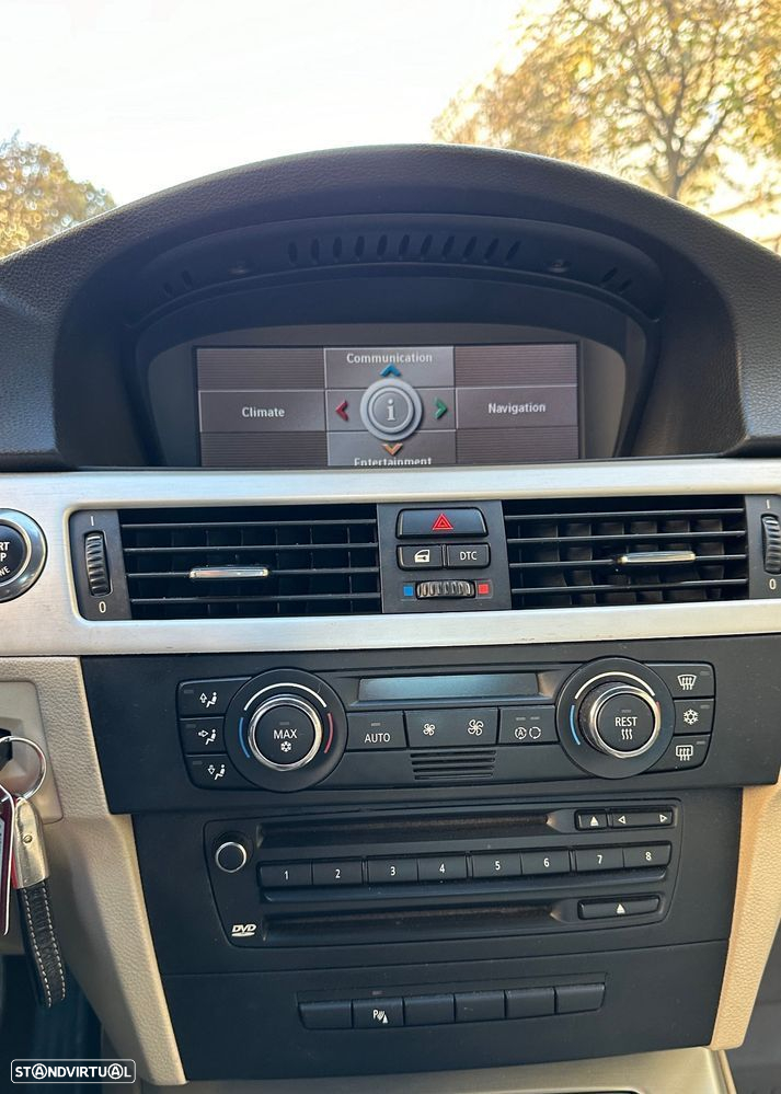 BMW 320 iA - 20