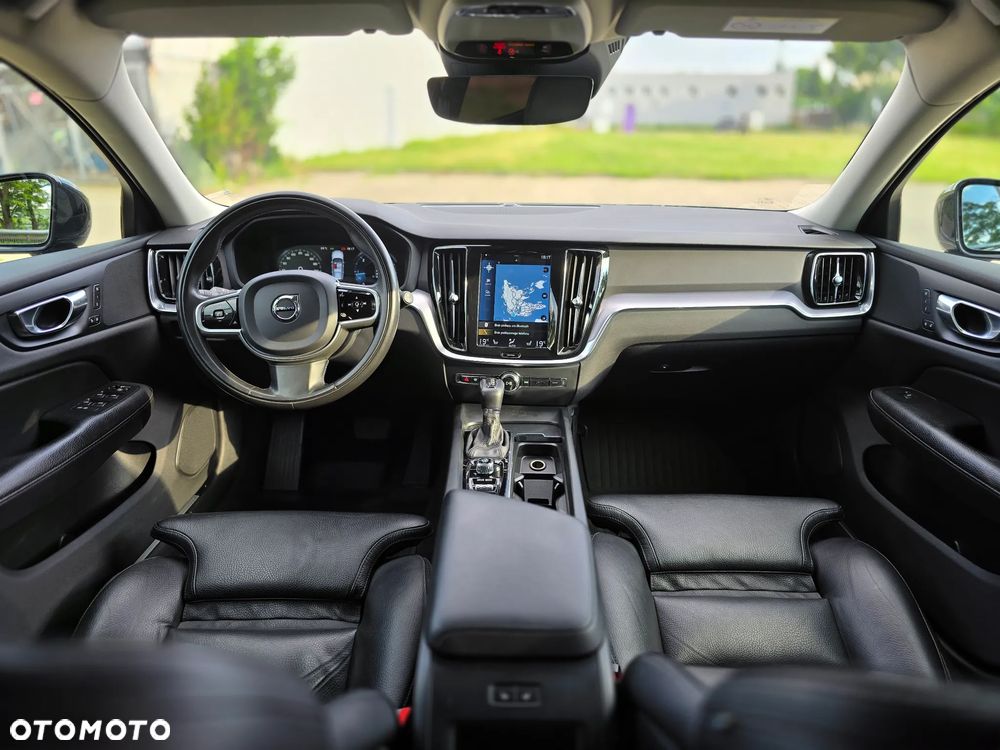 Volvo V60 D4 SCR AWD - 3