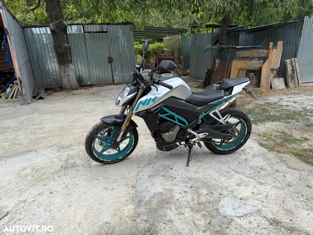 CF Moto 250NK ABS - 4