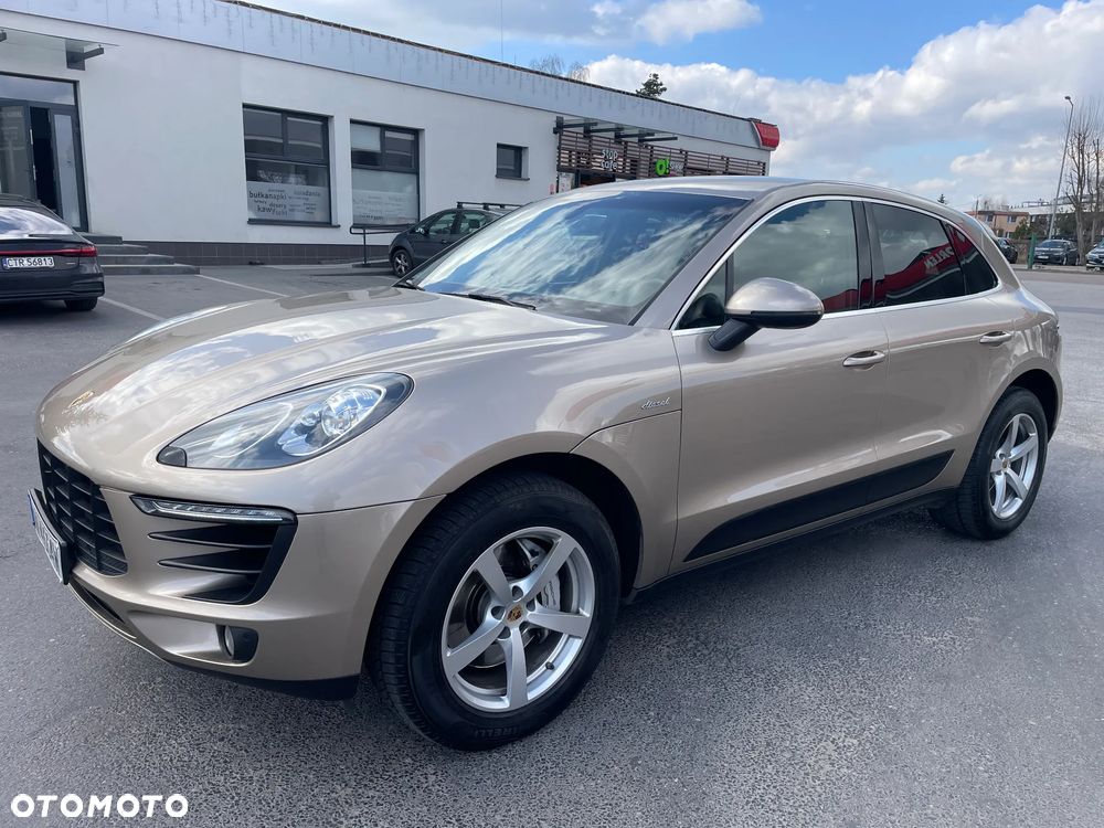 Porsche Macan - 11