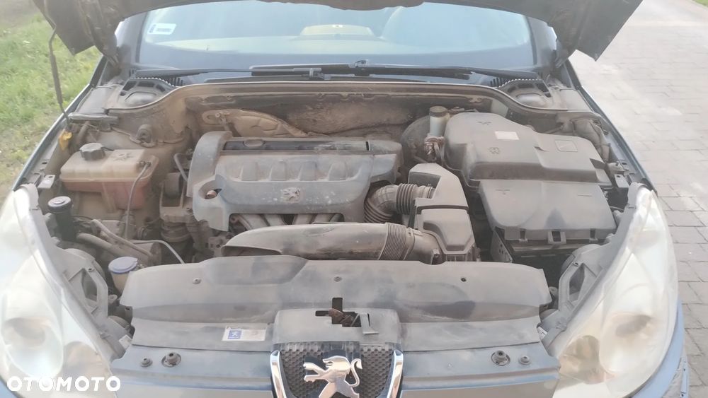 Peugeot 407 1.8 Premium - 11
