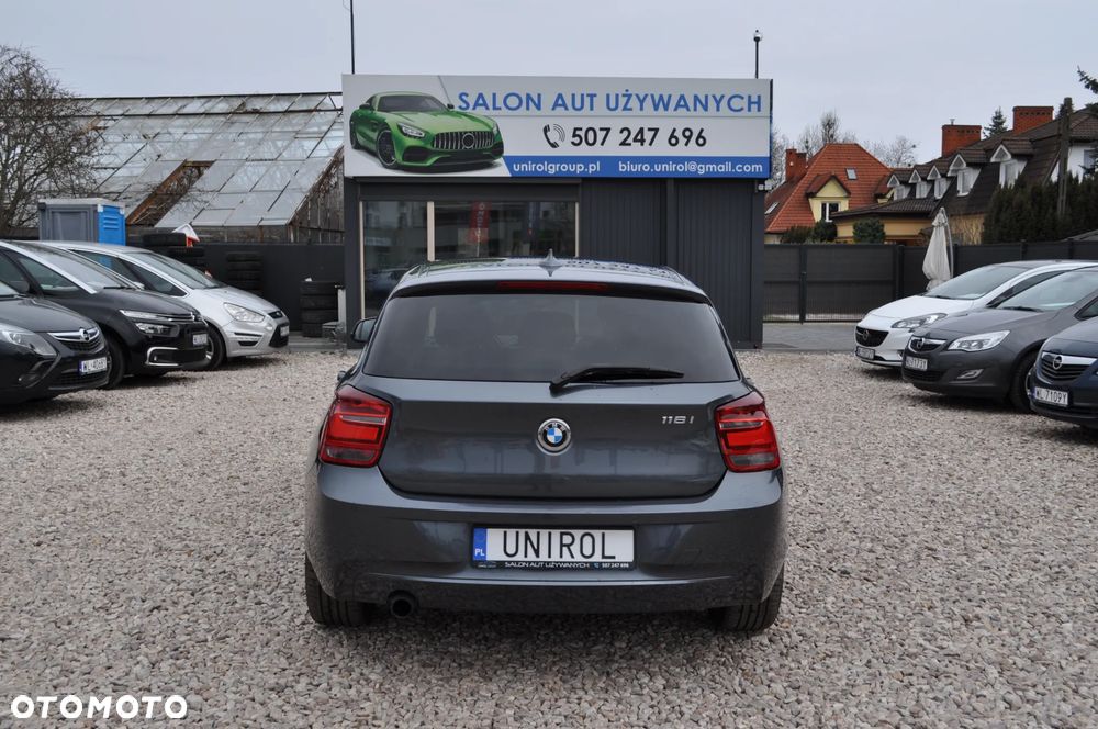 BMW Seria 1 116i - 8