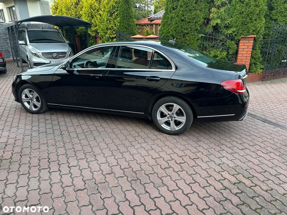 Mercedes-Benz E-Class 2018 photo 5