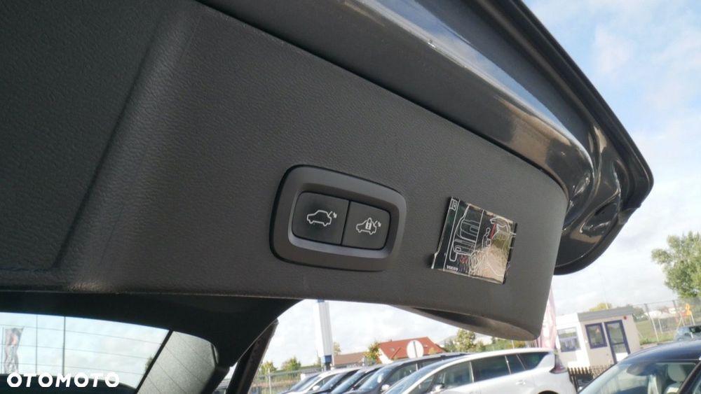 Volvo XC 40 - 22