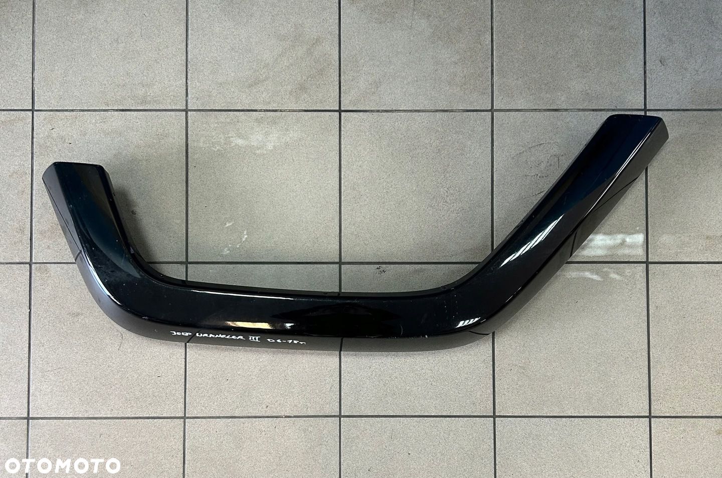 LEWA TYLNA TYŁ NAKŁADKA LISTWA BŁOTNIKA JEEP WRANGLER 3 06-18R 5KC85DX8AG - 1