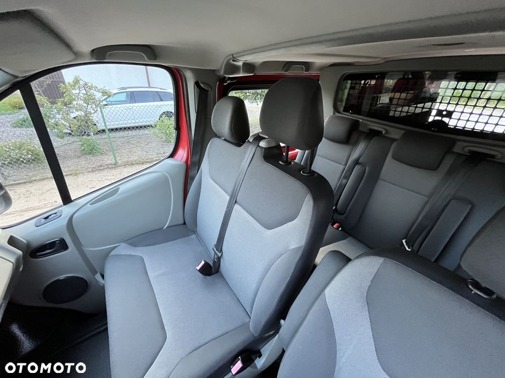Renault Trafic LONG DOKA Holenderka 6 osobowy - 6