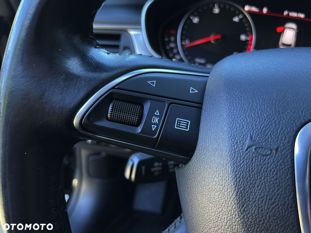 Audi A6 Avant 2.0 TDI Ultra S tronic - 25