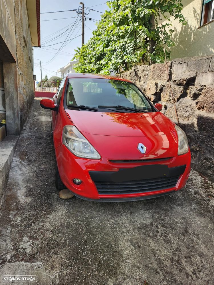 Renault Clio 1.2 16V Dynamique - 1